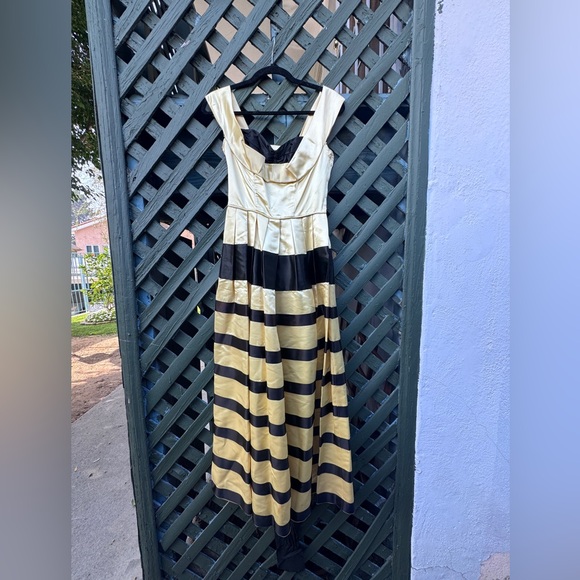 Vintage Dresses & Skirts - 50s Vintage Yellow and Black Satin Prom Dress size Xs